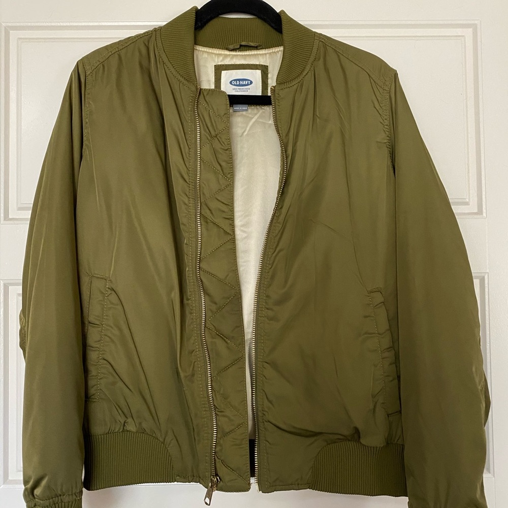 Bomber jacket
